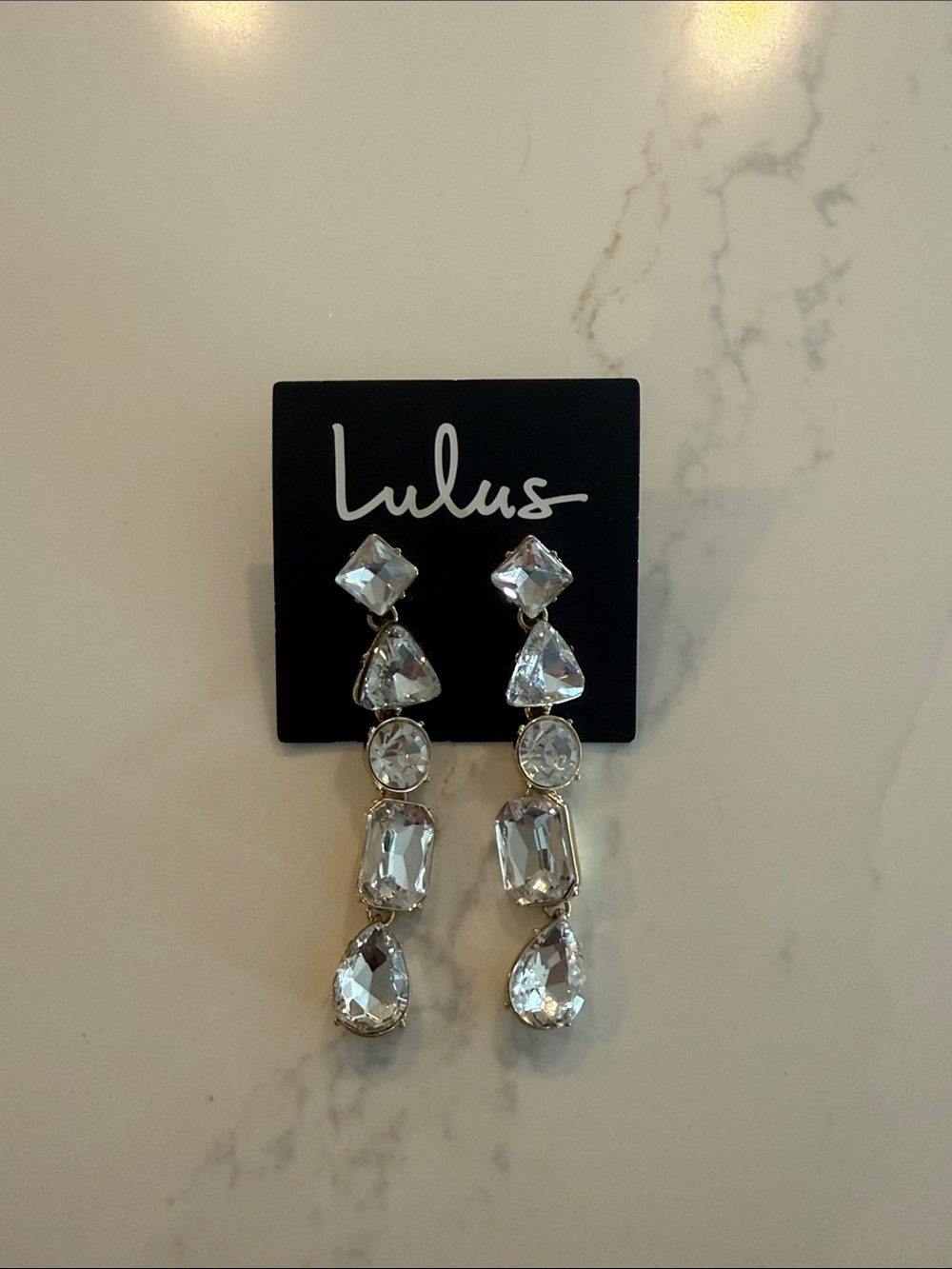 Lulus dangly chunky earrings